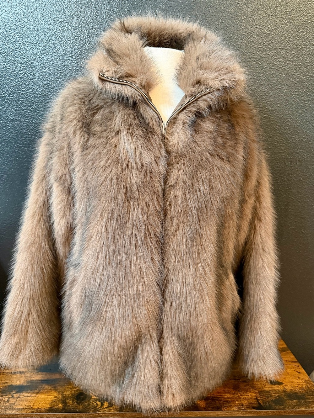 Le Lis Plush Faux Fur Zip-Up Jacket in Taupe Brown